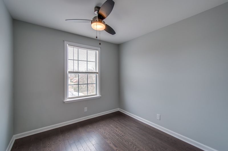 2325B 23rd Ave N, Nashville, TN 37208