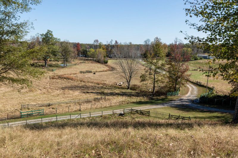 4993 Highway 49 West, Vanleer, TN 37181