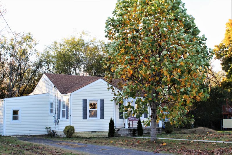 1015 Poplar Ave, Murfreesboro, TN 37129