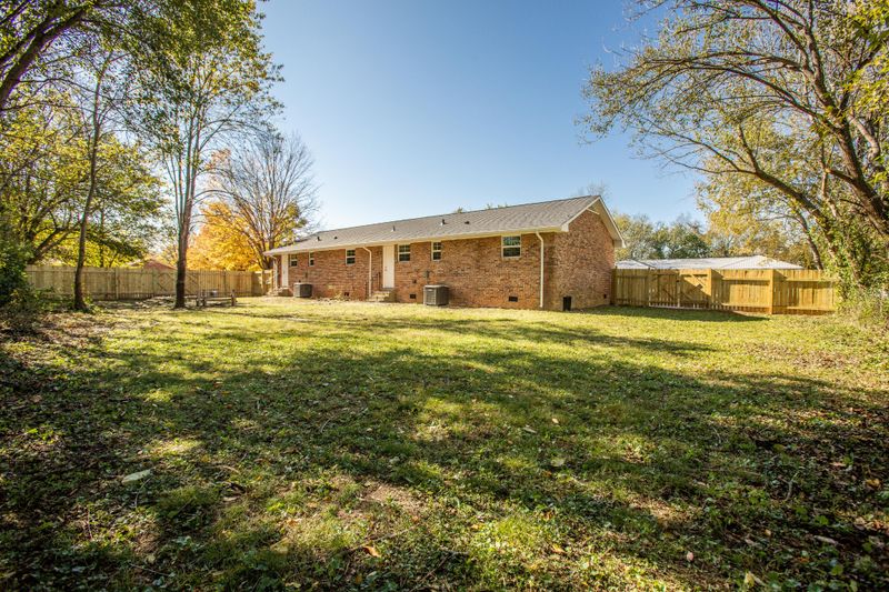 807 Riviera Dr, Murfreesboro, TN 37130