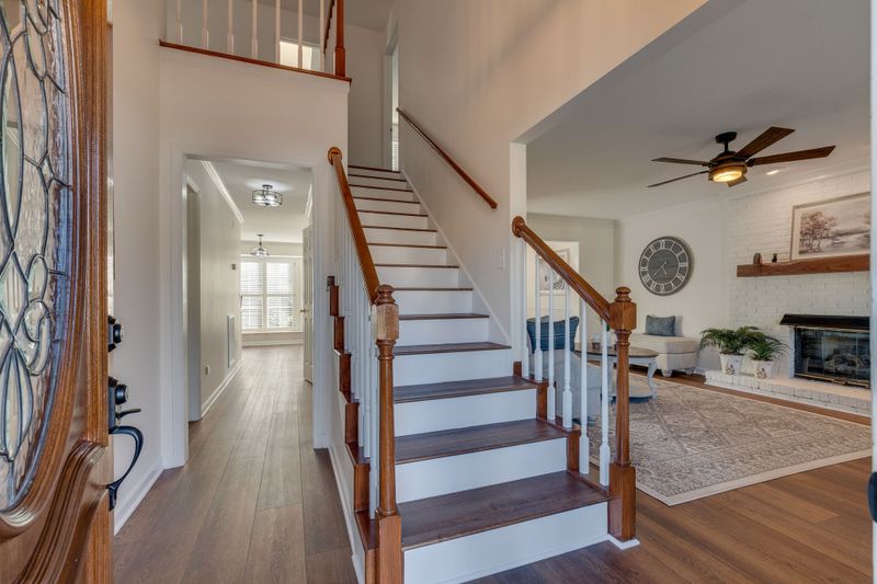 5004 Merlin Ct, Columbia, TN 38401
