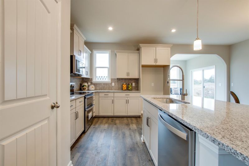 1071 Carlisle Pl, Mount Juliet, TN 37122