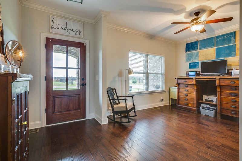 220 Ed Todd Ct, Murfreesboro, TN 37128