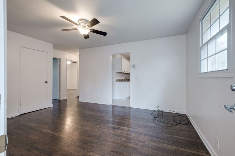 881 Sharpe Ave, Nashville, TN 37206