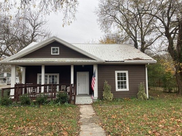 232 W Spring St, Lebanon, TN 37087
