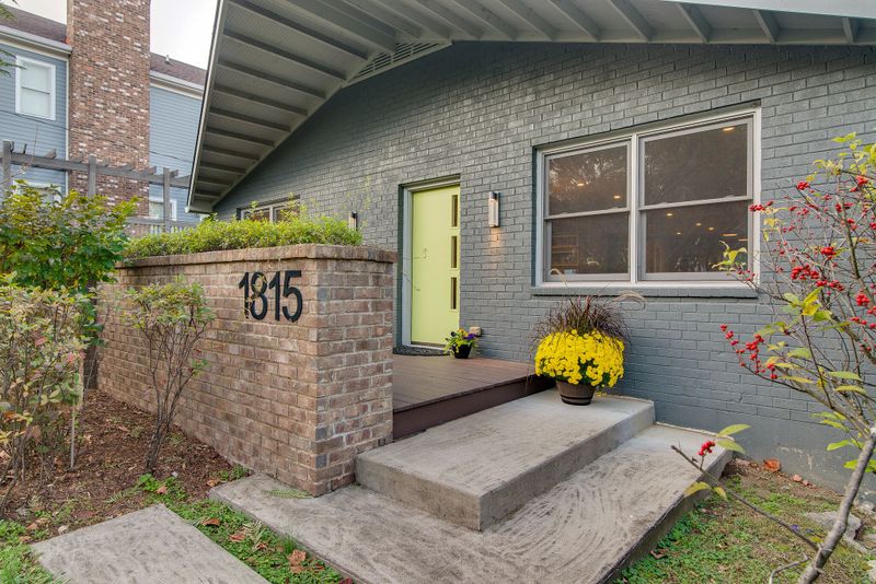 1815 Forrest Ave, Nashville, TN 37206