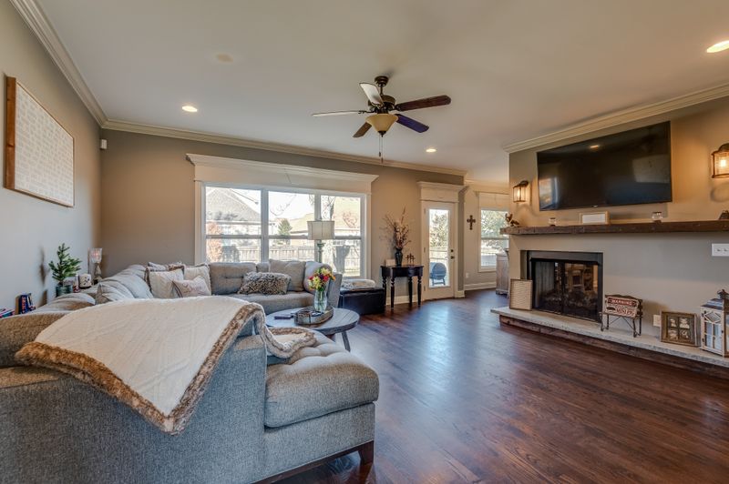 3025 Sakari Cir, Spring Hill, TN 37174
