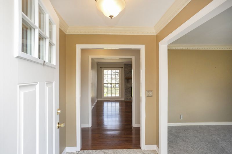 313 Abbey Ln, Franklin, TN 37067