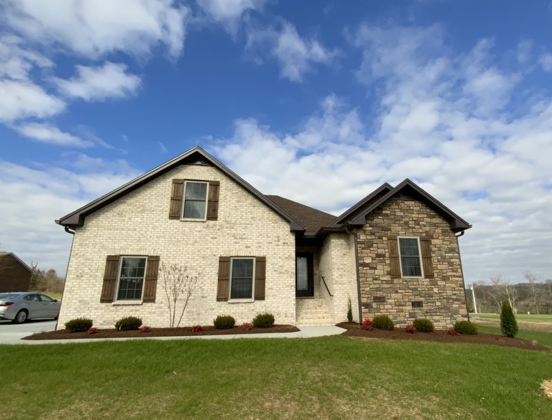 23 31e Highway Old, Bethpage, TN 37022