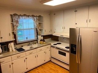 1110 Rose Ave, Murfreesboro, TN 37130
