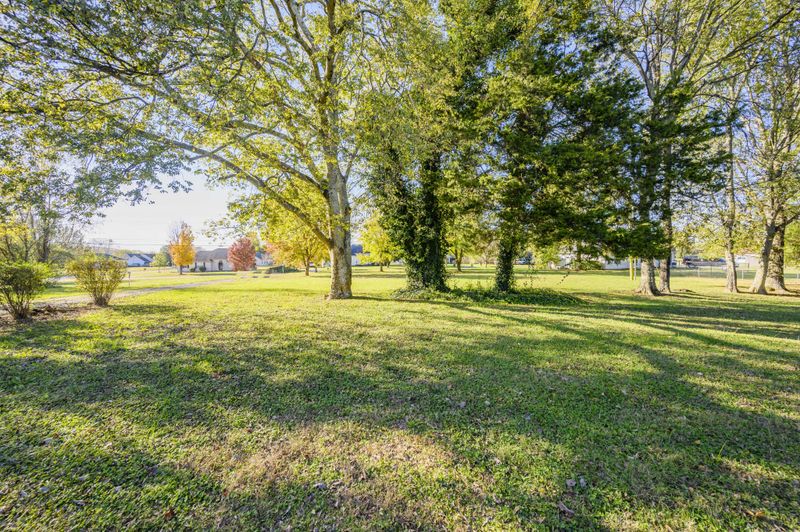 7408 Greenway Dr, Murfreesboro, TN 37130