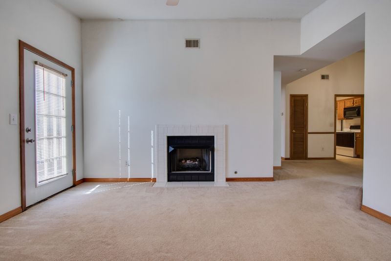 197 Brooke Castle Dr #197, Hermitage, TN 37076