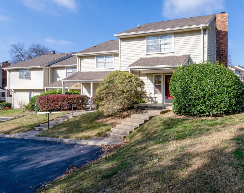 621 Longhunter Ct, Nashville, TN 37217
