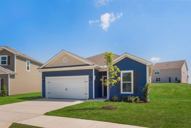 2558 Queen Bee Dr, Columbia, TN 38401