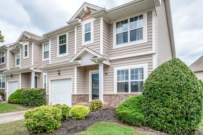 1515 Bridgecrest Dr #109, Antioch, TN 37013