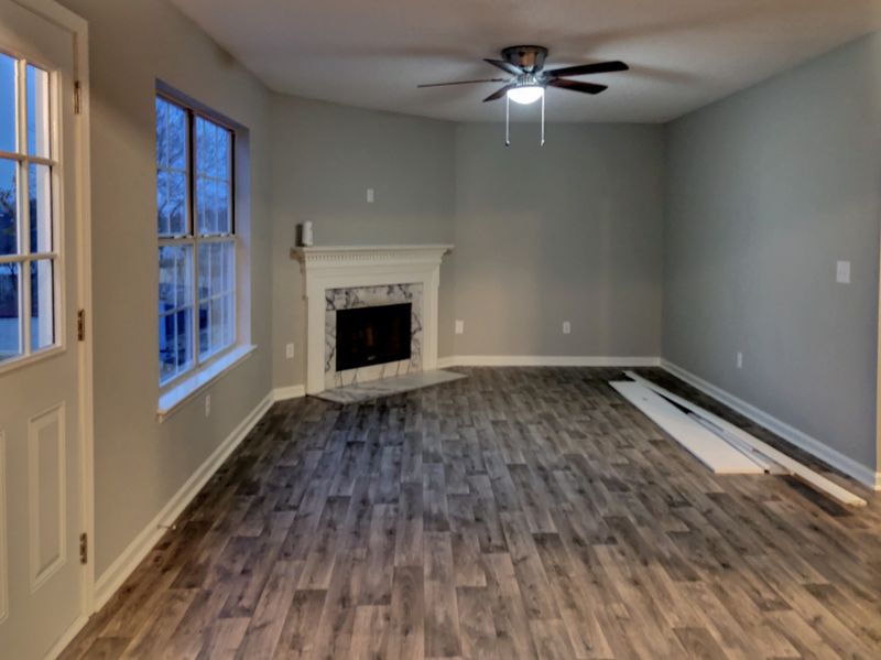 320 Cedar Park Cir, La Vergne, TN 37086