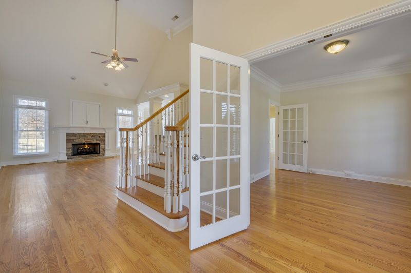1030 Dorset Dr, Hendersonville, TN 37075