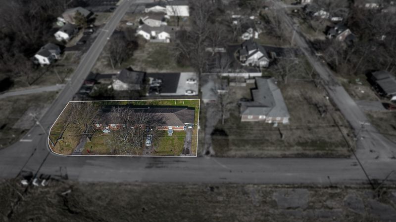 224 Campus Dr, Hendersonville, TN 37075