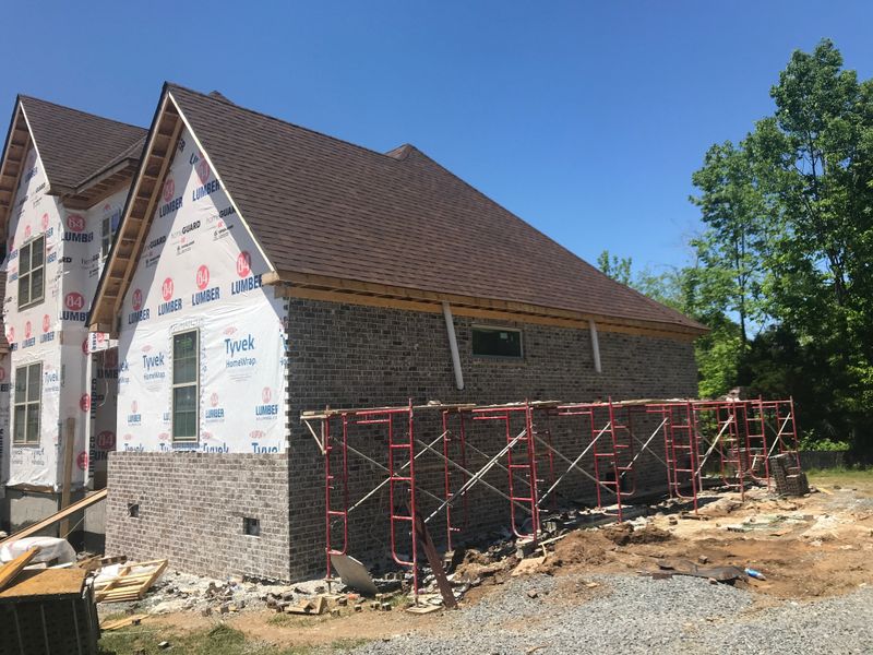 2015 Eagle View Rd S, Hendersonville, TN 37075
