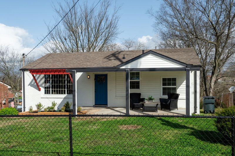 1471 Dolan Rd, Nashville, TN 37218