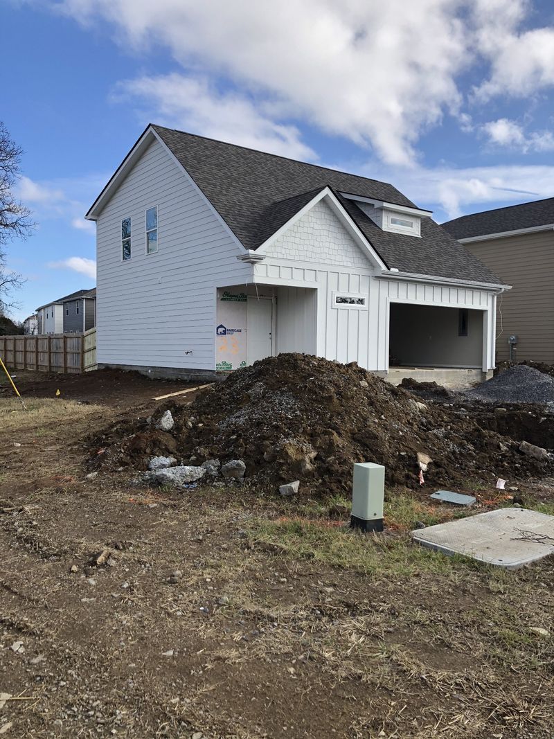 1323 Rutherford St, Murfreesboro, TN 37130