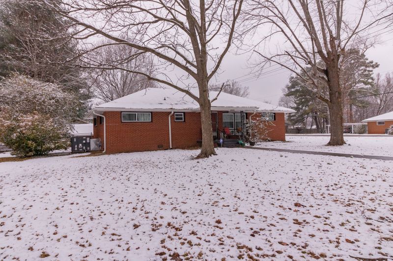 802 Minerva Dr, Murfreesboro, TN 37130