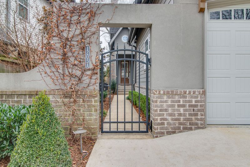 1205A Noelton Ave, Nashville, TN 37215