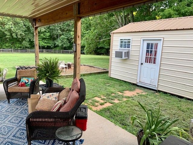 1140 Harmon Springs Rd, Dickson, TN 37055
