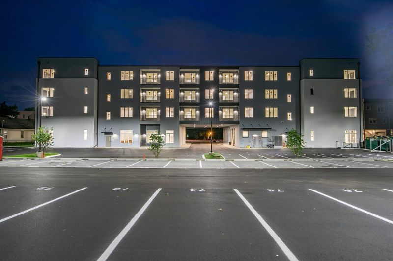 1041 E Trinity Ln #407, Nashville, TN 37216