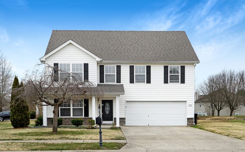 5818 Roxbury Dr, Murfreesboro, TN 37128