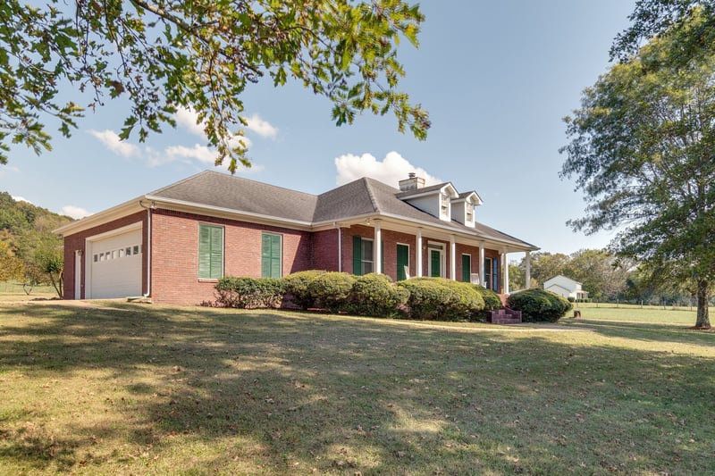 3818 Taylors Store Rd, Hampshire, TN 38461