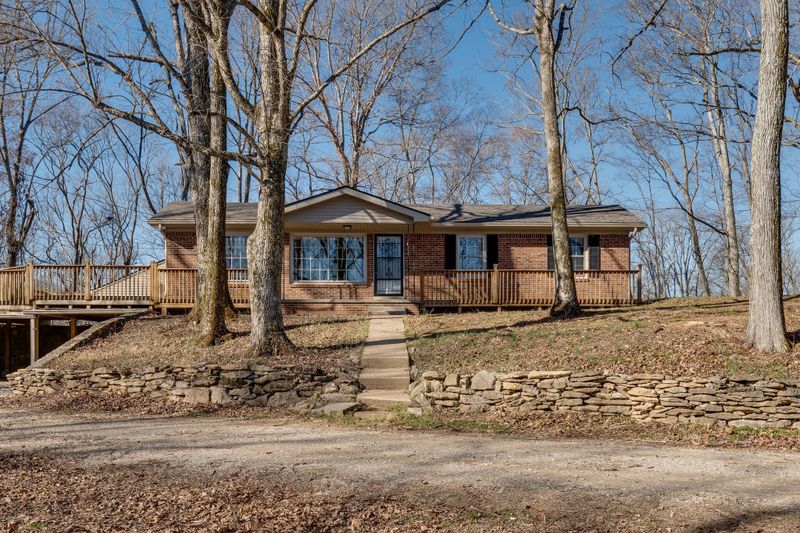 4034 Roy Thompson Rd, Mount Pleasant, TN 38474