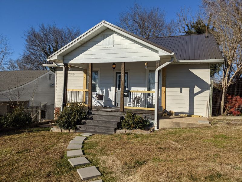 233 College Ave E, Carthage, TN 37030