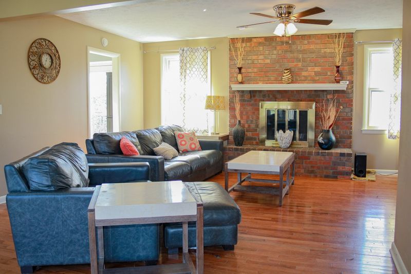 2013 Sunnyslope Ln, Goodlettsville, TN 37072