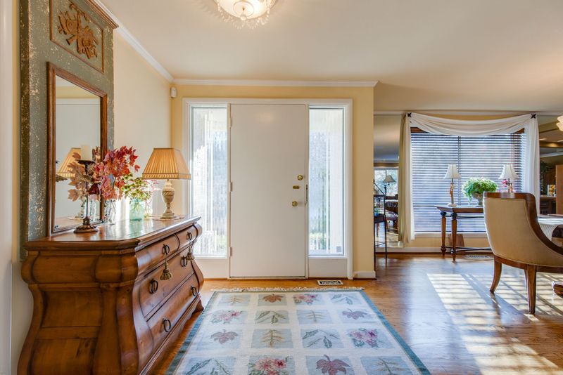834 Brentview Dr, Nashville, TN 37220