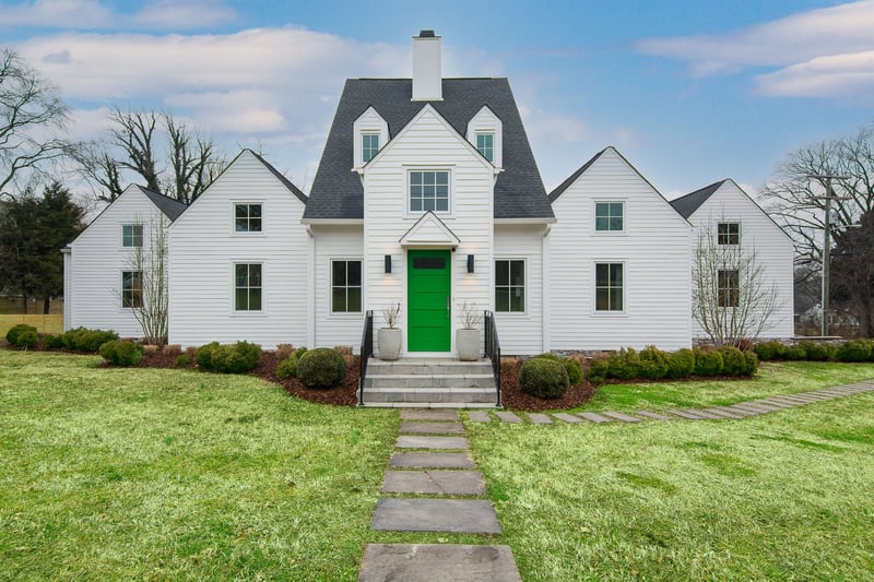 1002 Battery Ln, Nashville, TN 37220