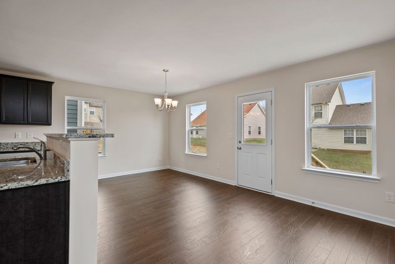 411 Bronson Dr, La Vergne, TN 37086