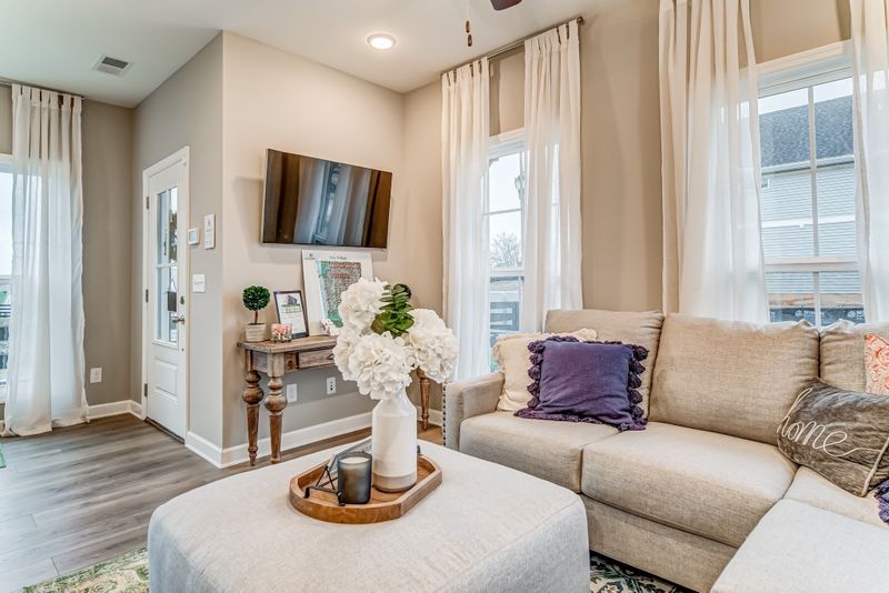 2554 Napa Valley Way, Columbia, TN 38401