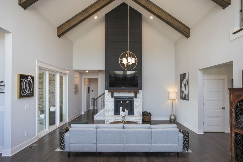 701 Central Dr, Franklin, TN 37064