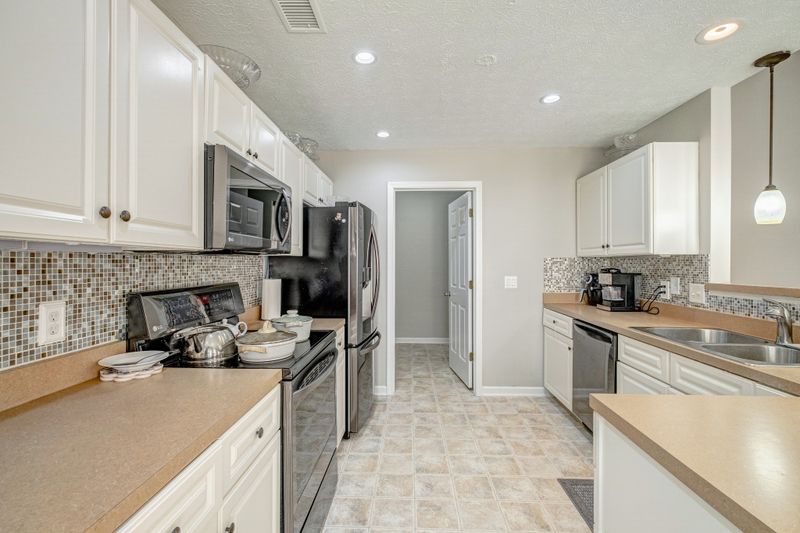 353 Upper Mill Dr, Antioch, TN 37013