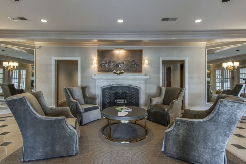 3737 W End Ave #301, Nashville, TN 37205