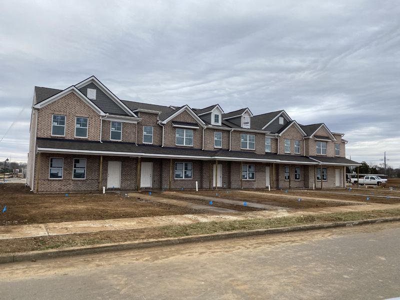 2541 Salem Creek Dr, Murfreesboro, TN 37128
