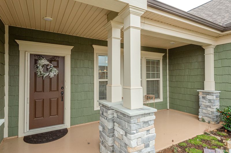 1010 Coffee Rdg, Spring Hill, TN 37174