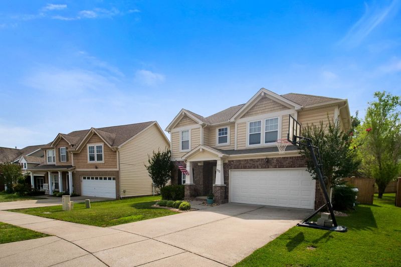 115 Villa Way, Hendersonville, TN 37075