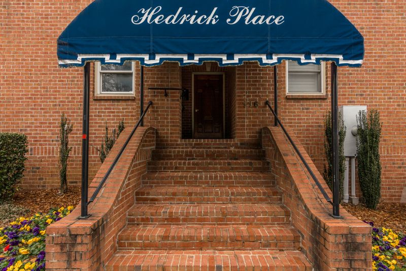 116 31st Ave N #202, Nashville, TN 37203