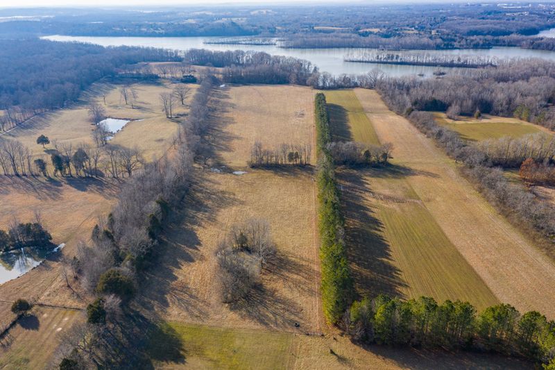 31 Cairo Bend Rd, Lebanon, TN 37087