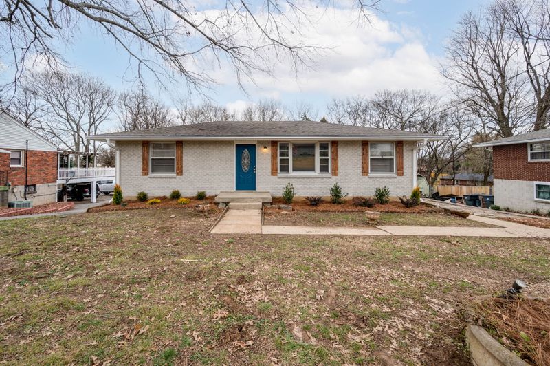 911 Shauna Dr, Nashville, TN 37214