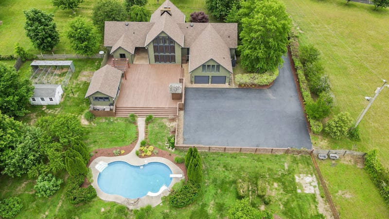 6627 Burkitt Rd, Antioch, TN 37013