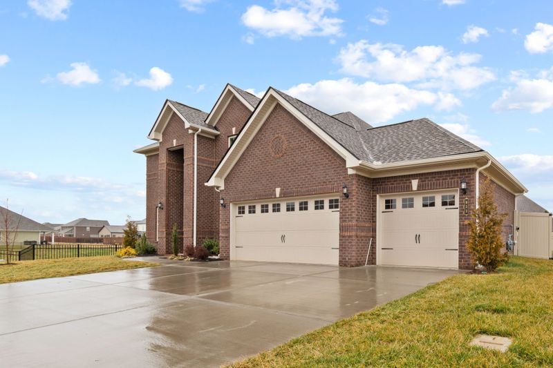 933 Covenant Blvd, Murfreesboro, TN 37128