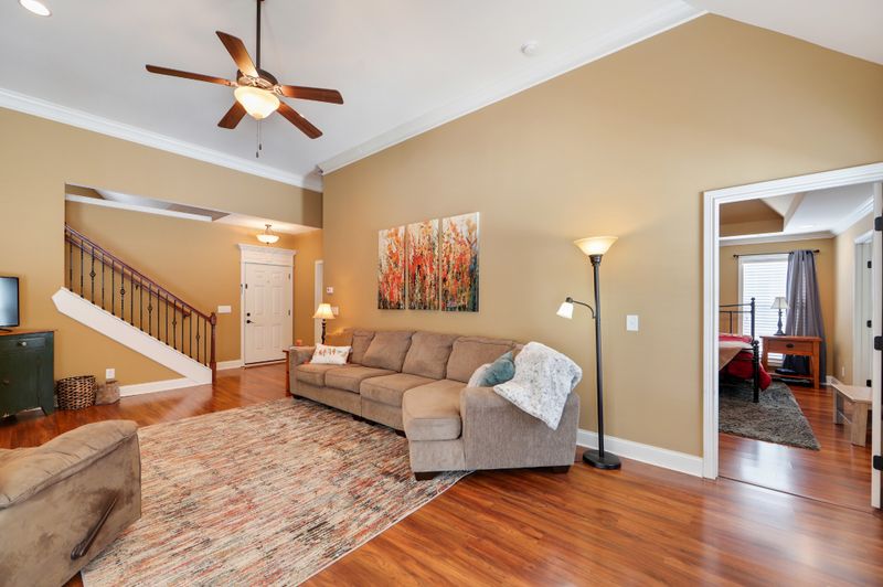 804 Tanager Pl, Lebanon, TN 37087